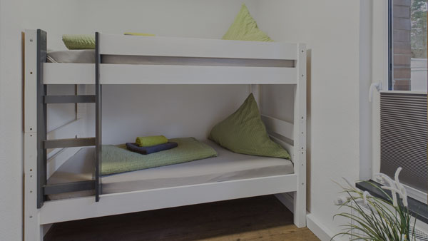 Kachel Ferienwohnung 1 direkt am See in der Nähe von Brandenburg auf dem Campingplatz Wusterhausen